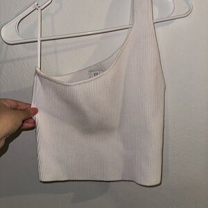 NWOT!! One-Shoulder Ribbed White Crop Top (some pallet dust)